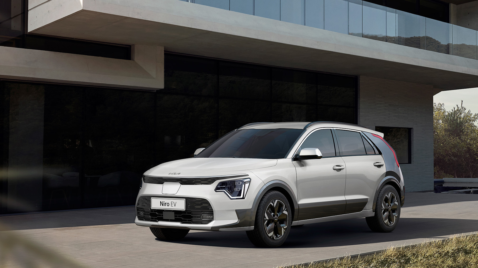 Ladda Kia Niro EV hemma
