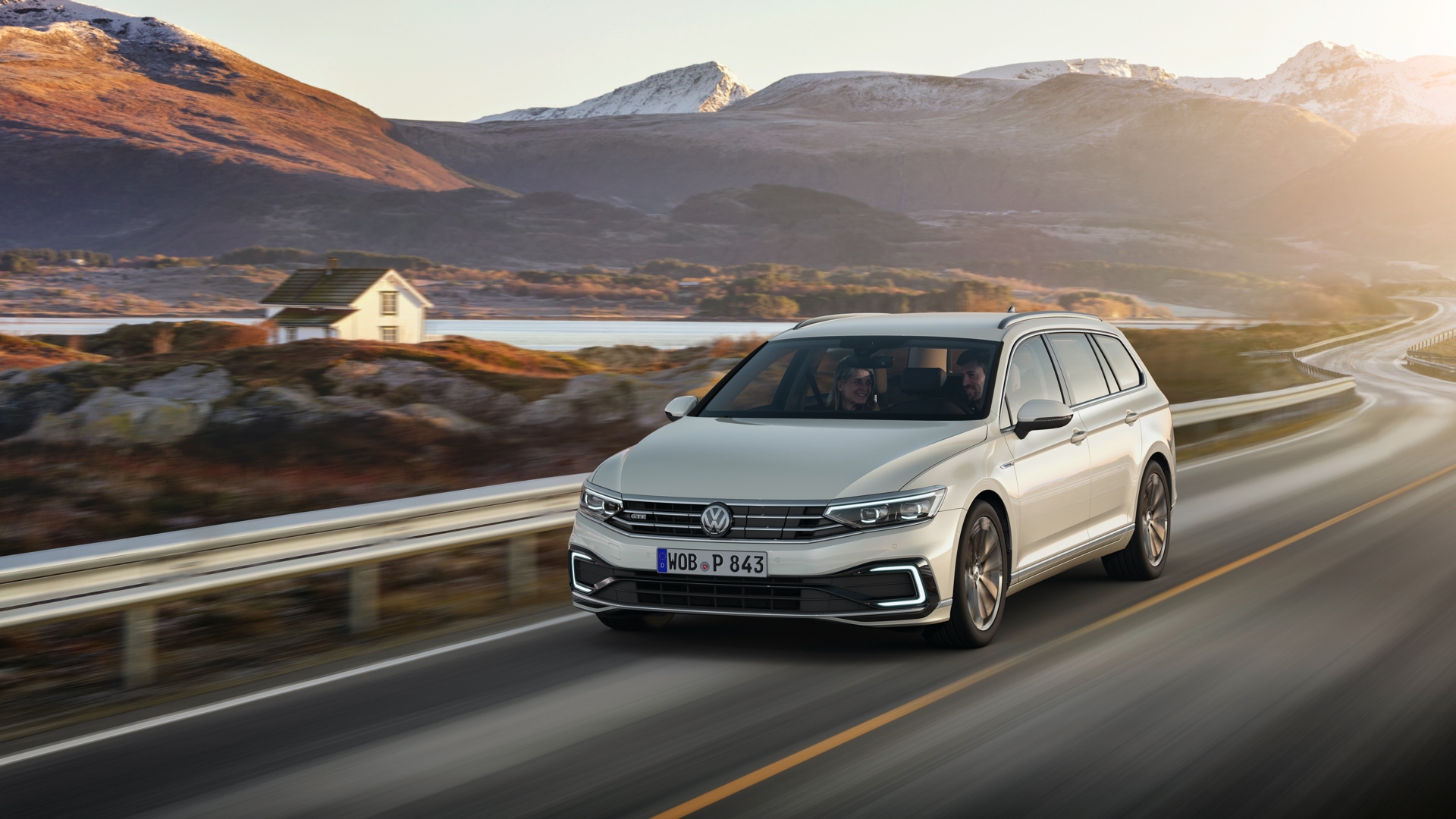 Ladda Volkswagen Passat GTE (13 kWh) hemma