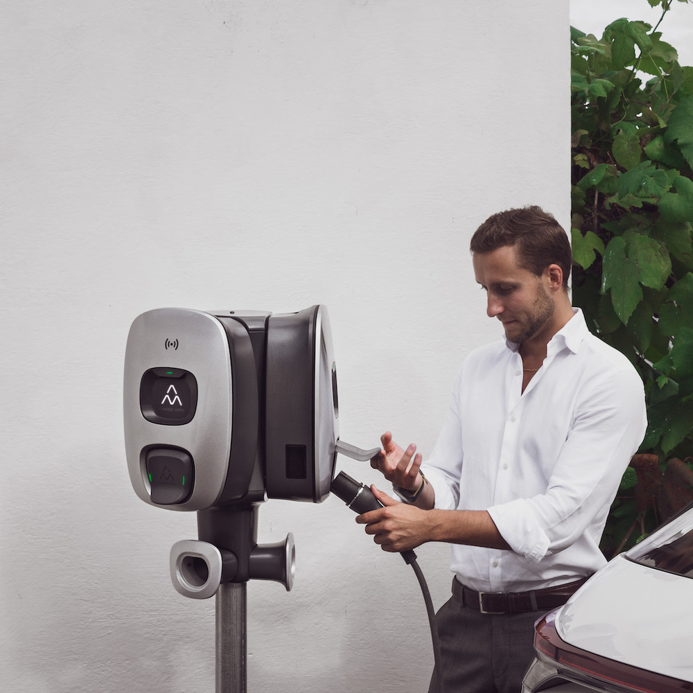 Beställ Charge Amps Dawn Installation